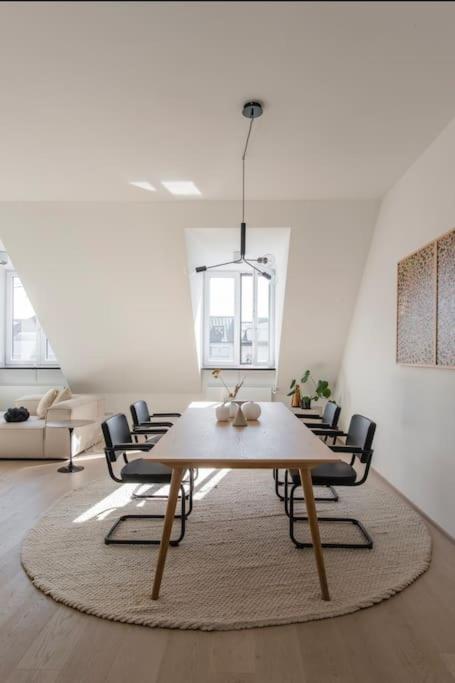 Hemingway Penthouse With Fireplace/chimney * München