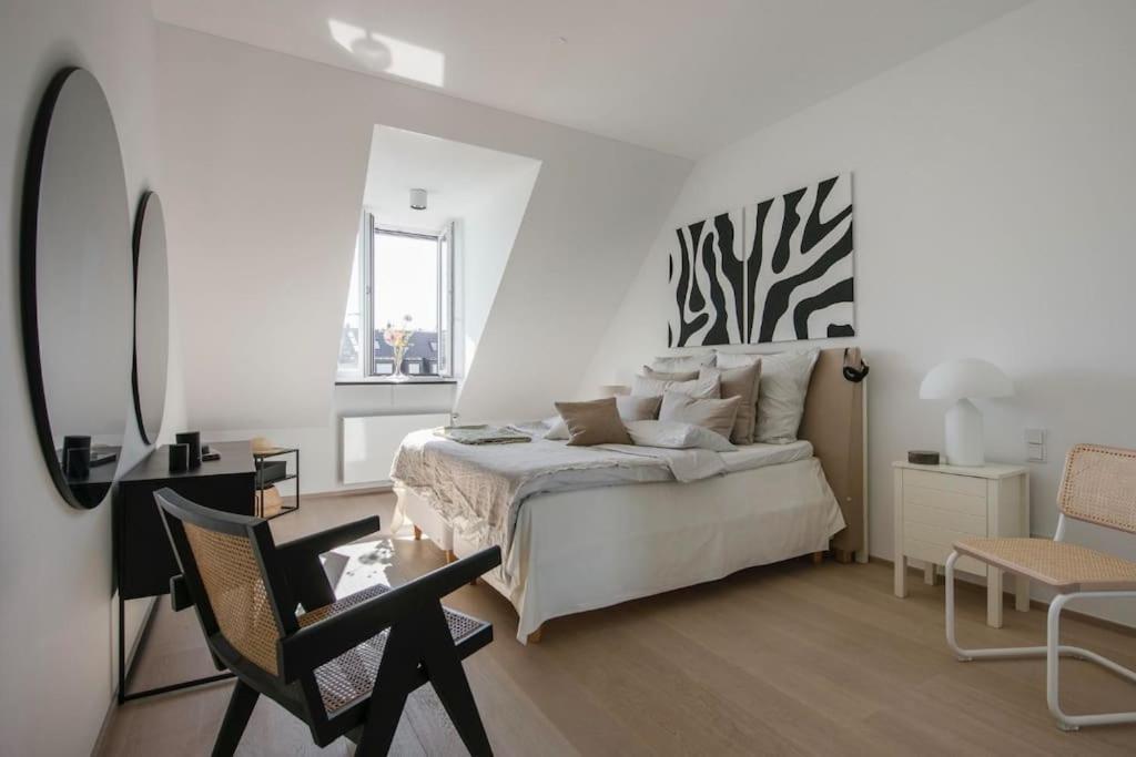 Hemingway Penthouse With Fireplace/chimney München